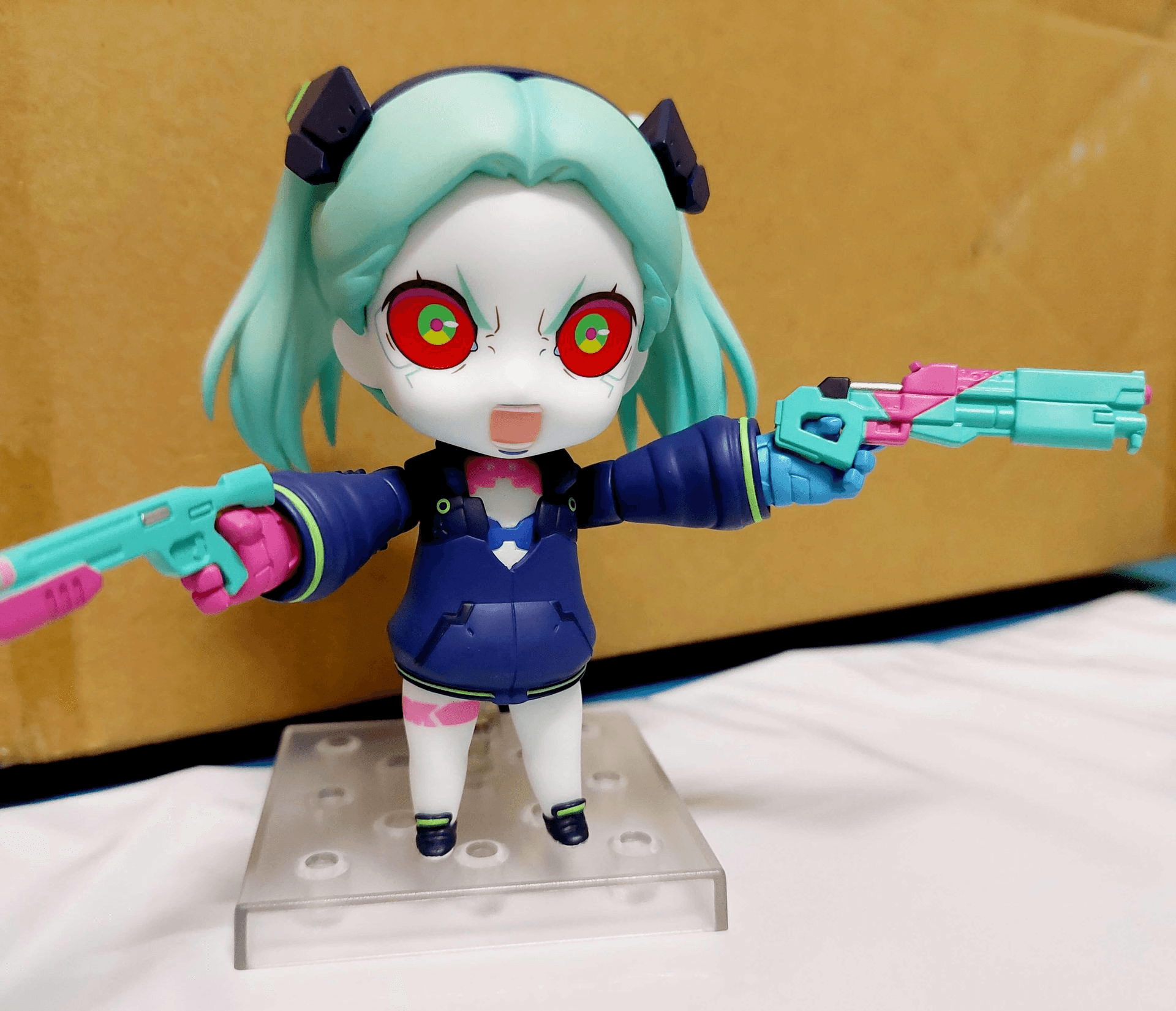 黏土人 蕾貝卡 擺拍