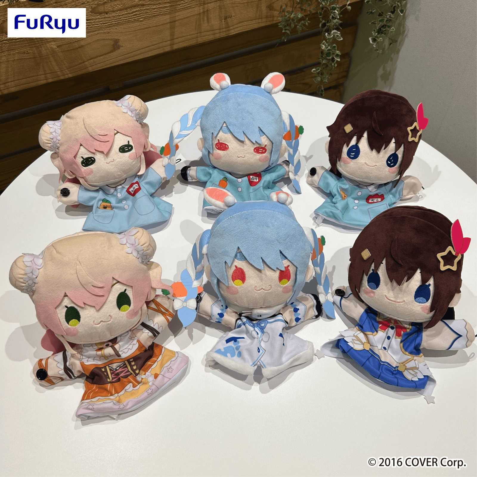 Hololive 趴趴小夥伴 絨毛手偶娃娃 兔田佩克拉 桃鈴音音 時乃空