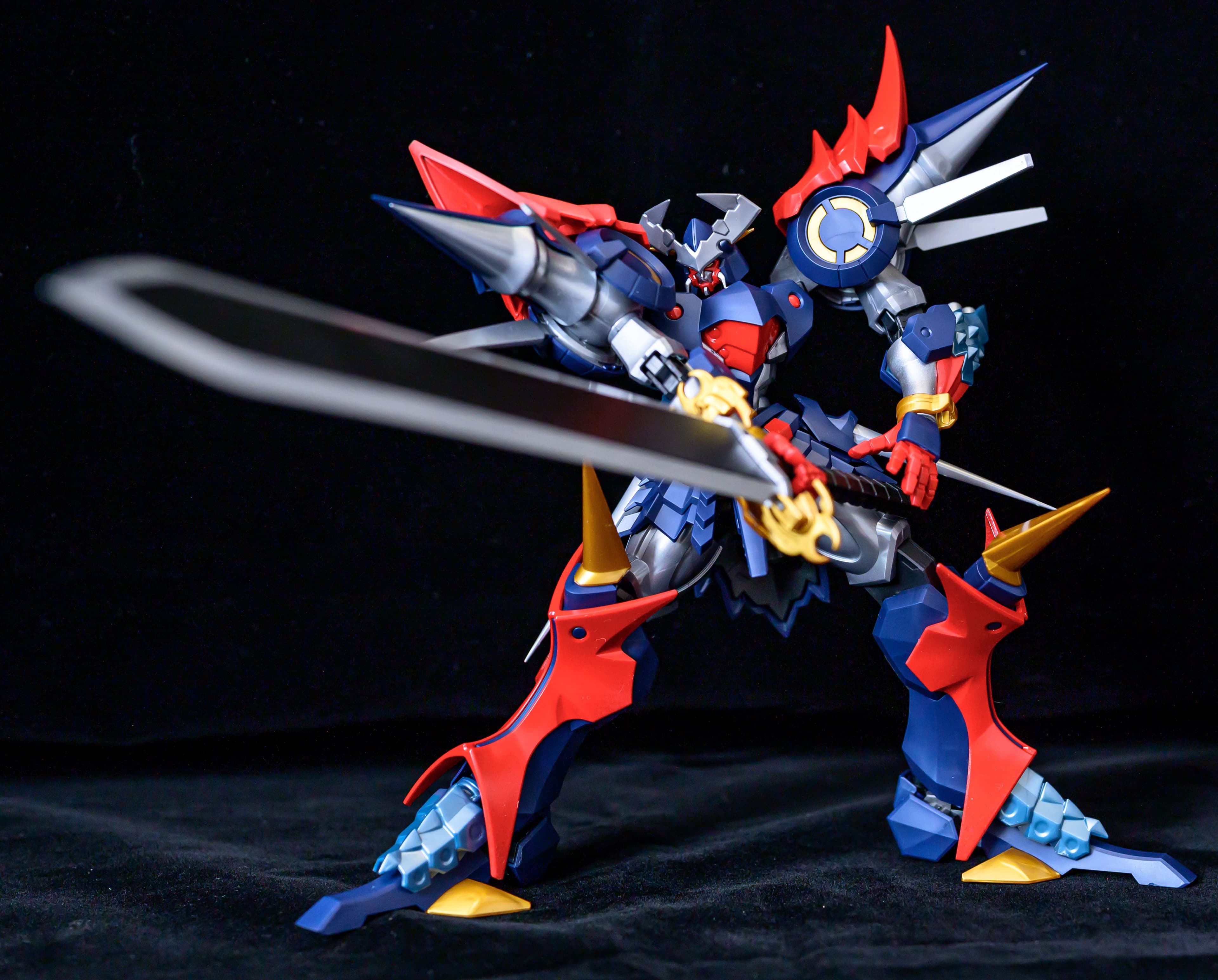 萬代HG系列-機器人大戰大前卡模型