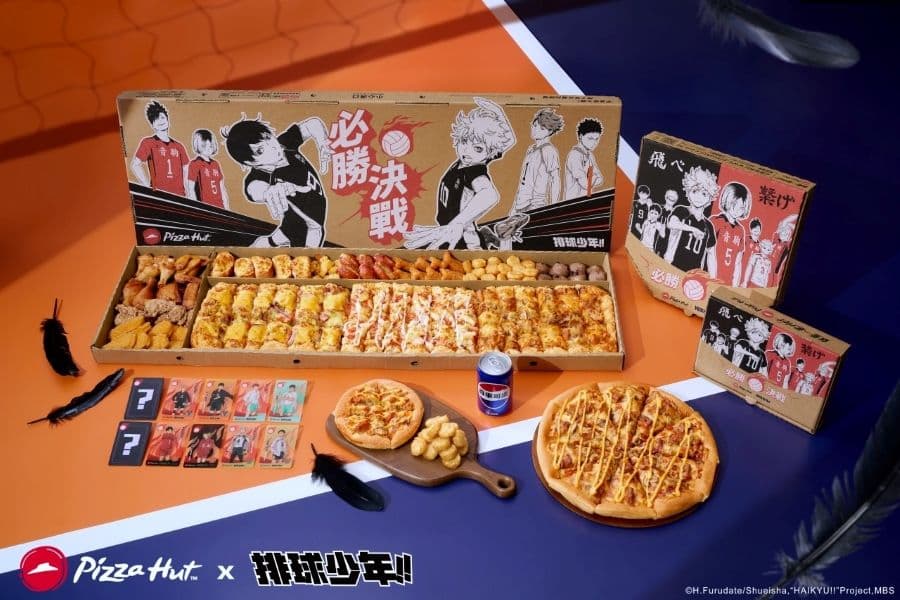 必勝客 《排球少年!!》聯名 限量透卡與搭配餐點