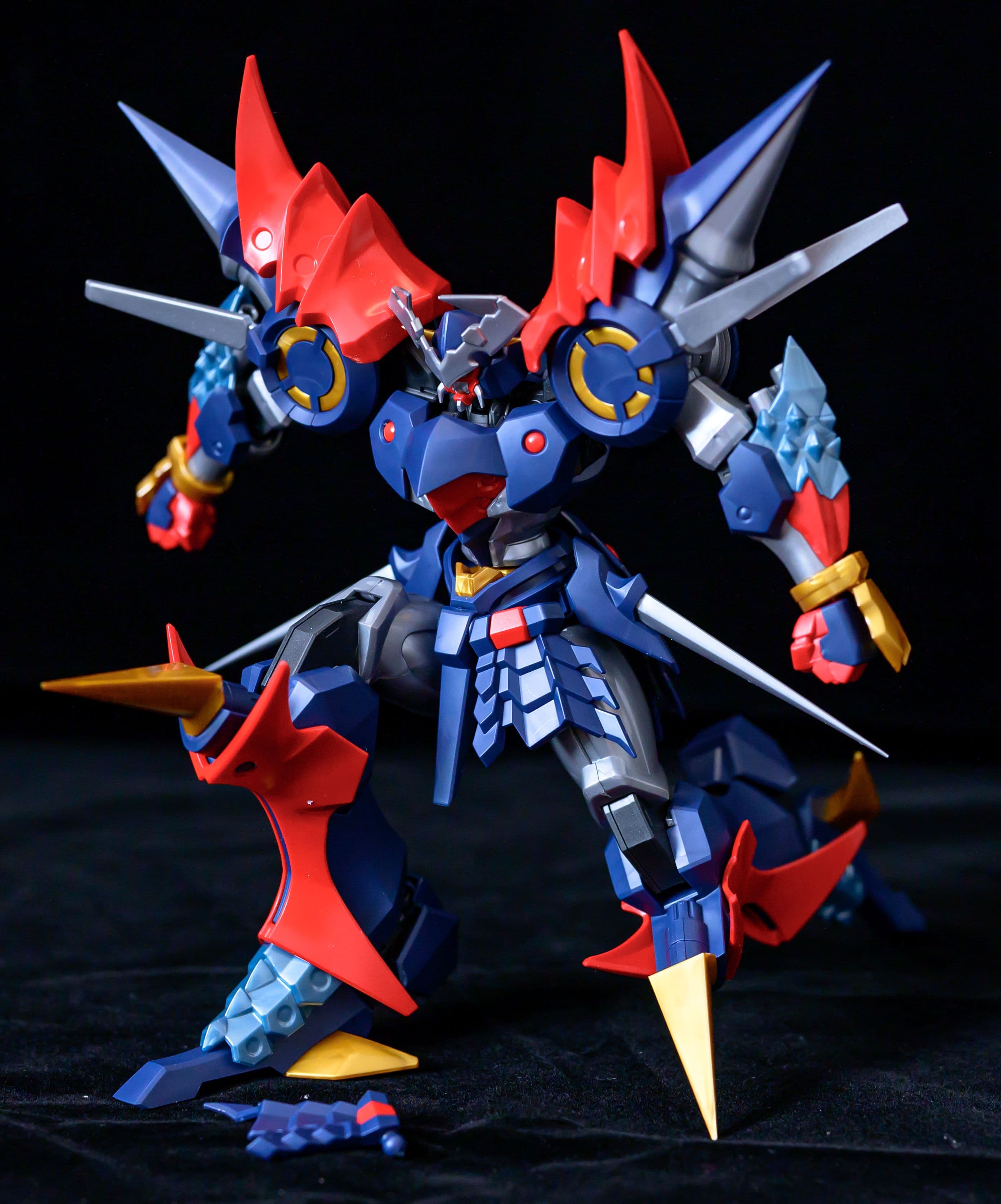 萬代HG系列-機器人大戰大前卡模型