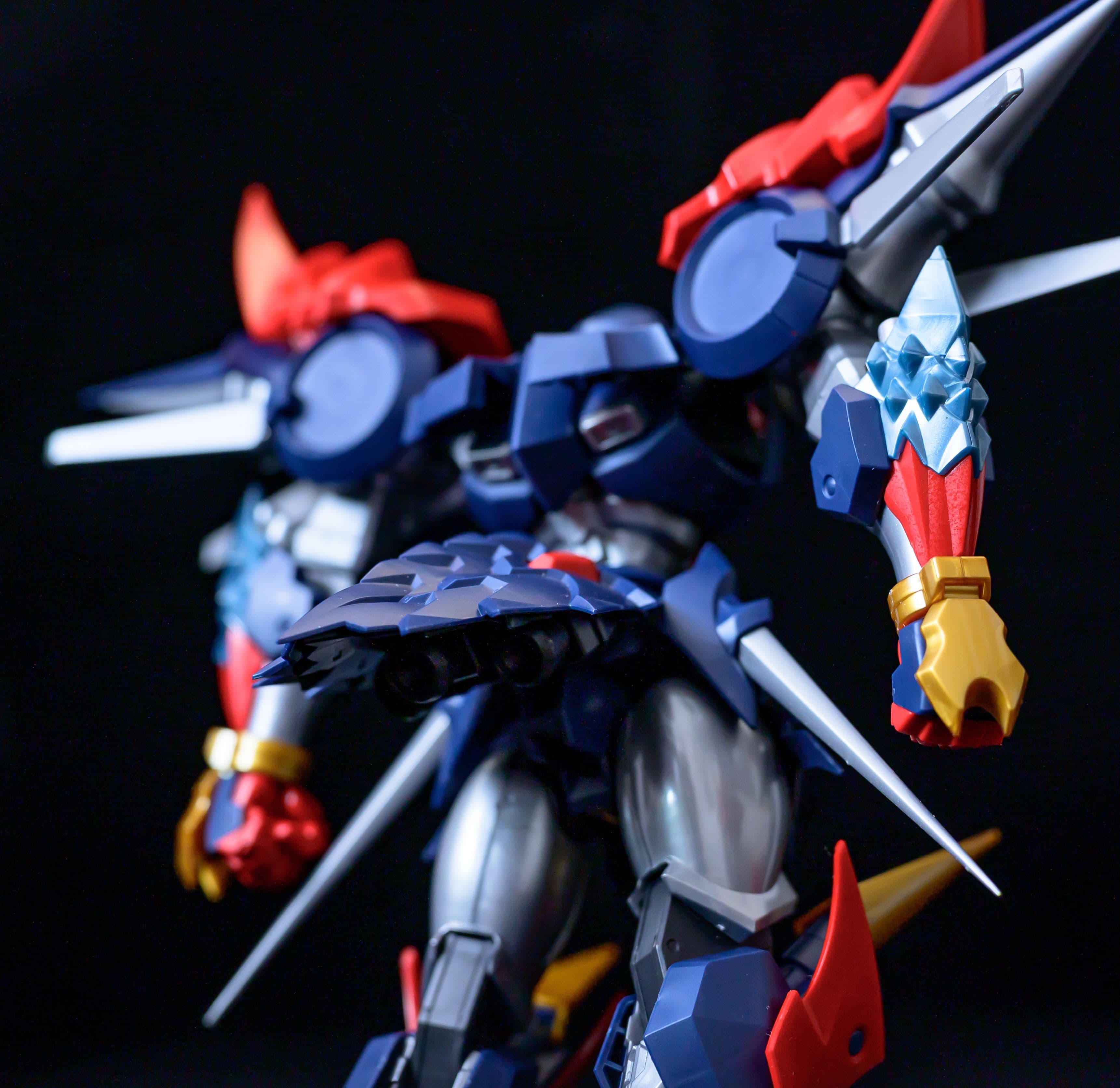 萬代HG系列-機器人大戰大前卡模型