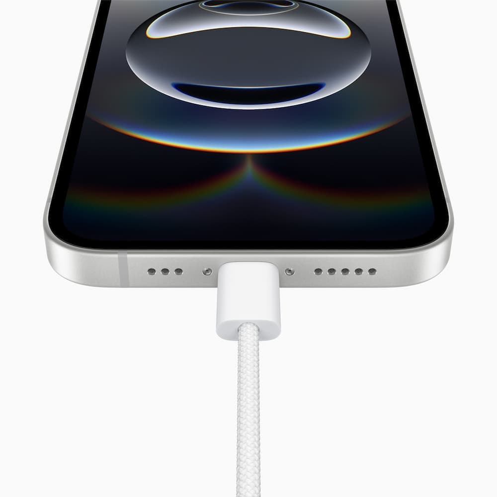 iPhone 16e